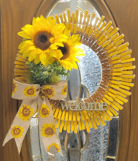 "Welcome" Sunflower Wreath