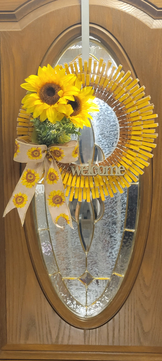 "Welcome" Sunflower Wreath